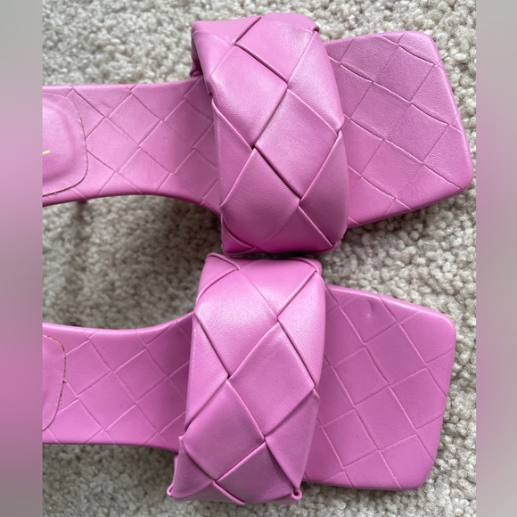 Olivia Ferguson Quilted Woven Lilac Purple High Heels, Size 7.5 Open Square Toe - Picture 12 of 15